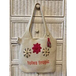 The Sak Charm Tote Hand-crocheted Bag In Ecru Embroidered Flower Boho Beach